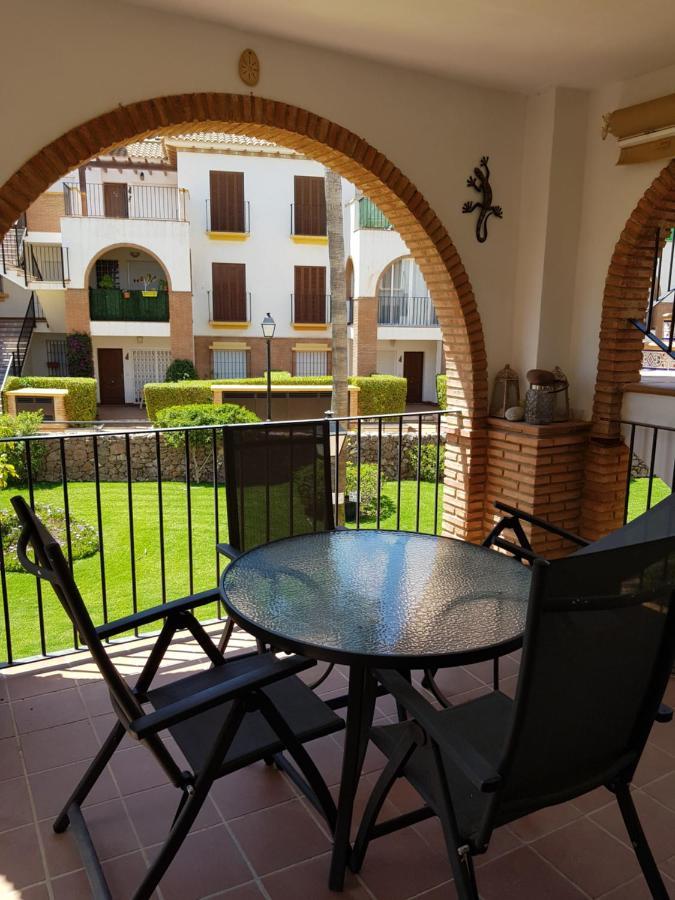 Cozy apartment in Vera Playa, Almeria, Andalucia, Spain Bagian luar foto